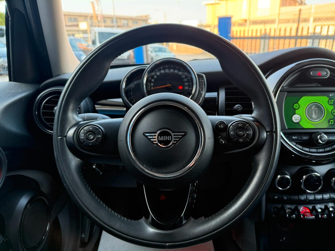 Mini One 1.5 Business 102cv 5p