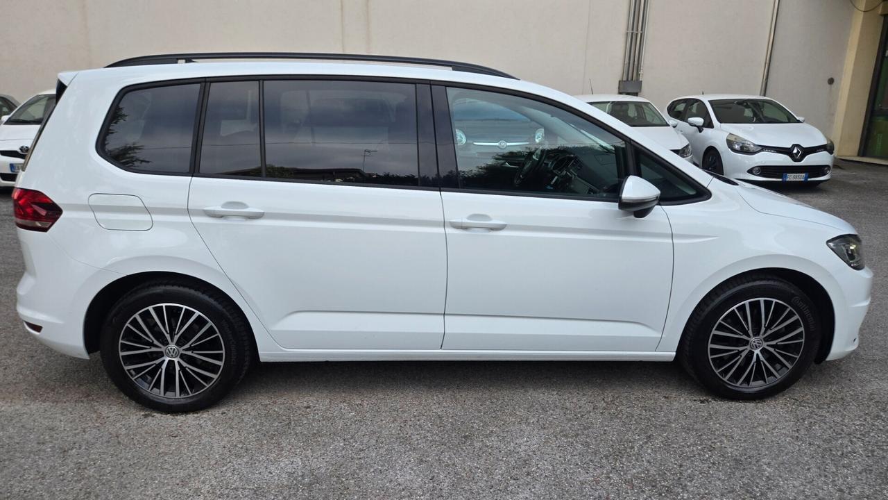 Volkswagen Touran 2.0 TDI 150 CV SCR Executive Blu