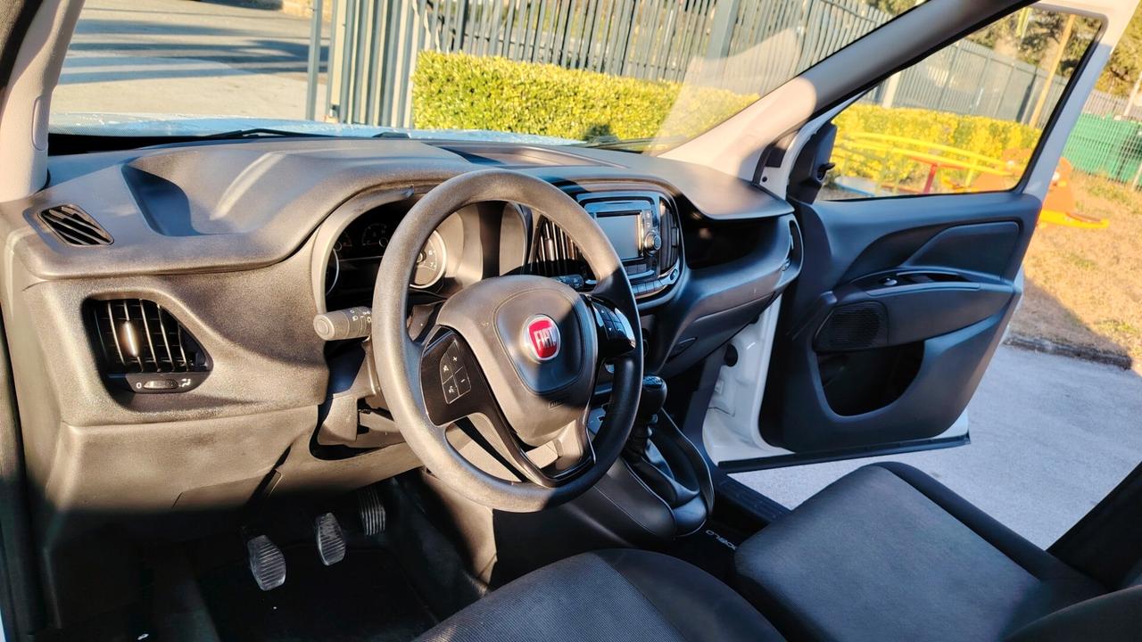 Fiat Doblo' Maxi 3 Posti