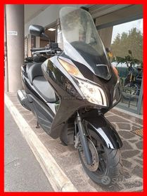 Honda forza 300 +0maggi0 casco+rate no busta+permu