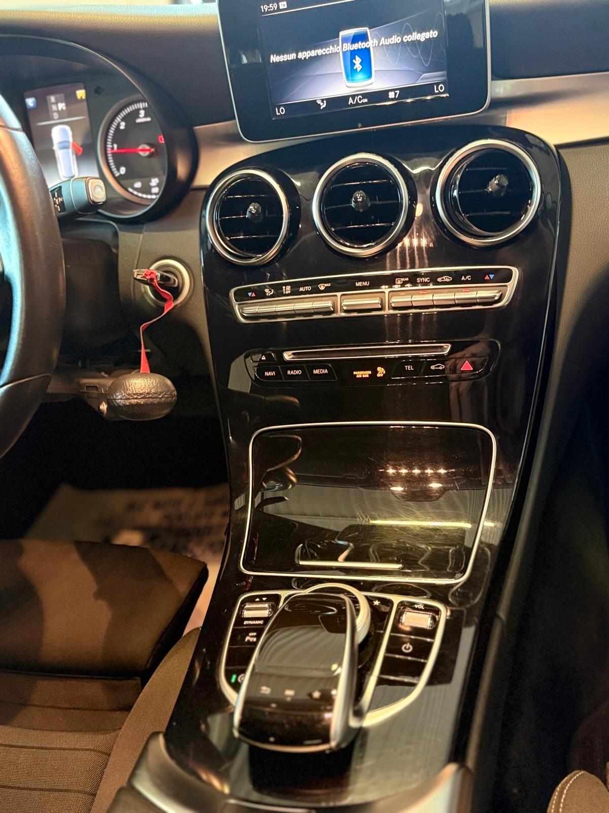 Mercedes-benz C 180 C 180 d T Blue TEC AMG Sport
