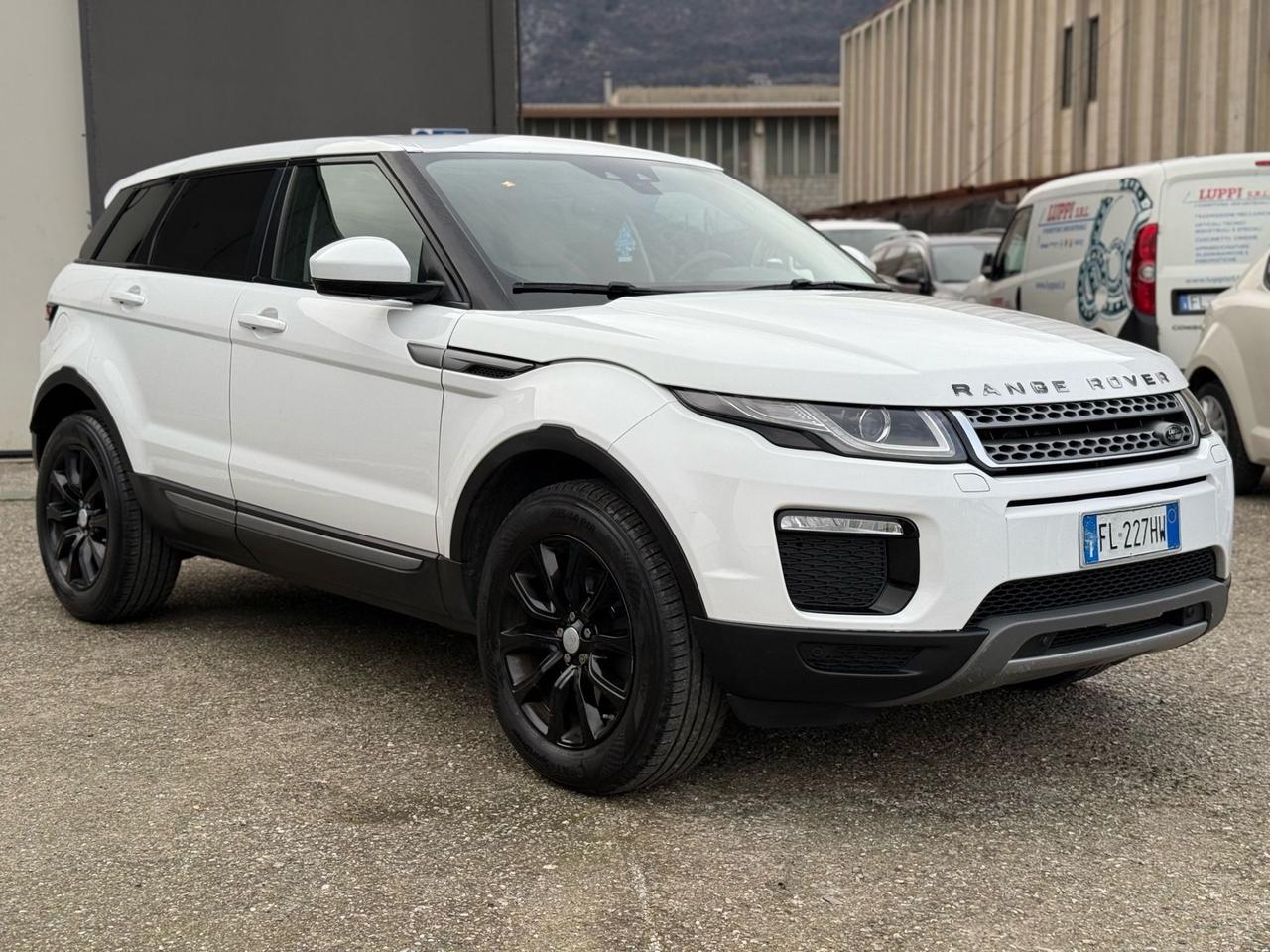 Range rover evoque 2.0 diesel 4x4 150 cavalli anno 2017