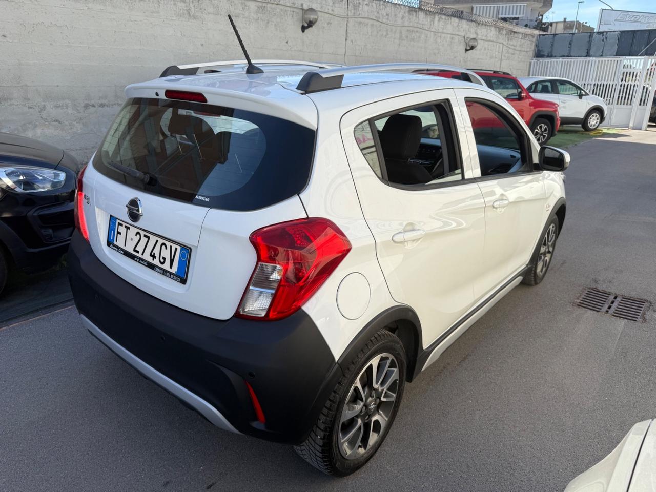 Opel Karl Rocks 1.0benzina - 2018