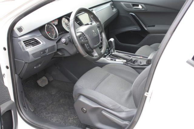 PEUGEOT 508 BlueHDi 120 EAT6 S&S SW Allure