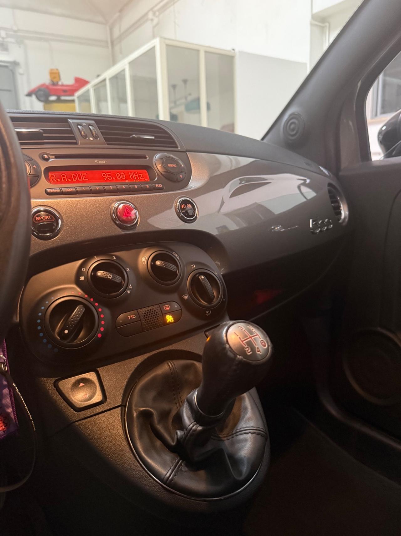 Abarth 500 1.4 Turbo T-Jet Custom