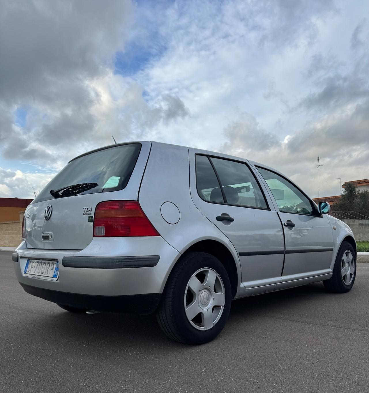 Volkswagen Golf 1.9 TDI/101 CV cat 5p. 4mot. Time
