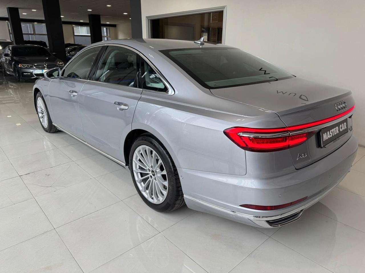 Audi A8 50 TDI 3.0 quattro tiptronic