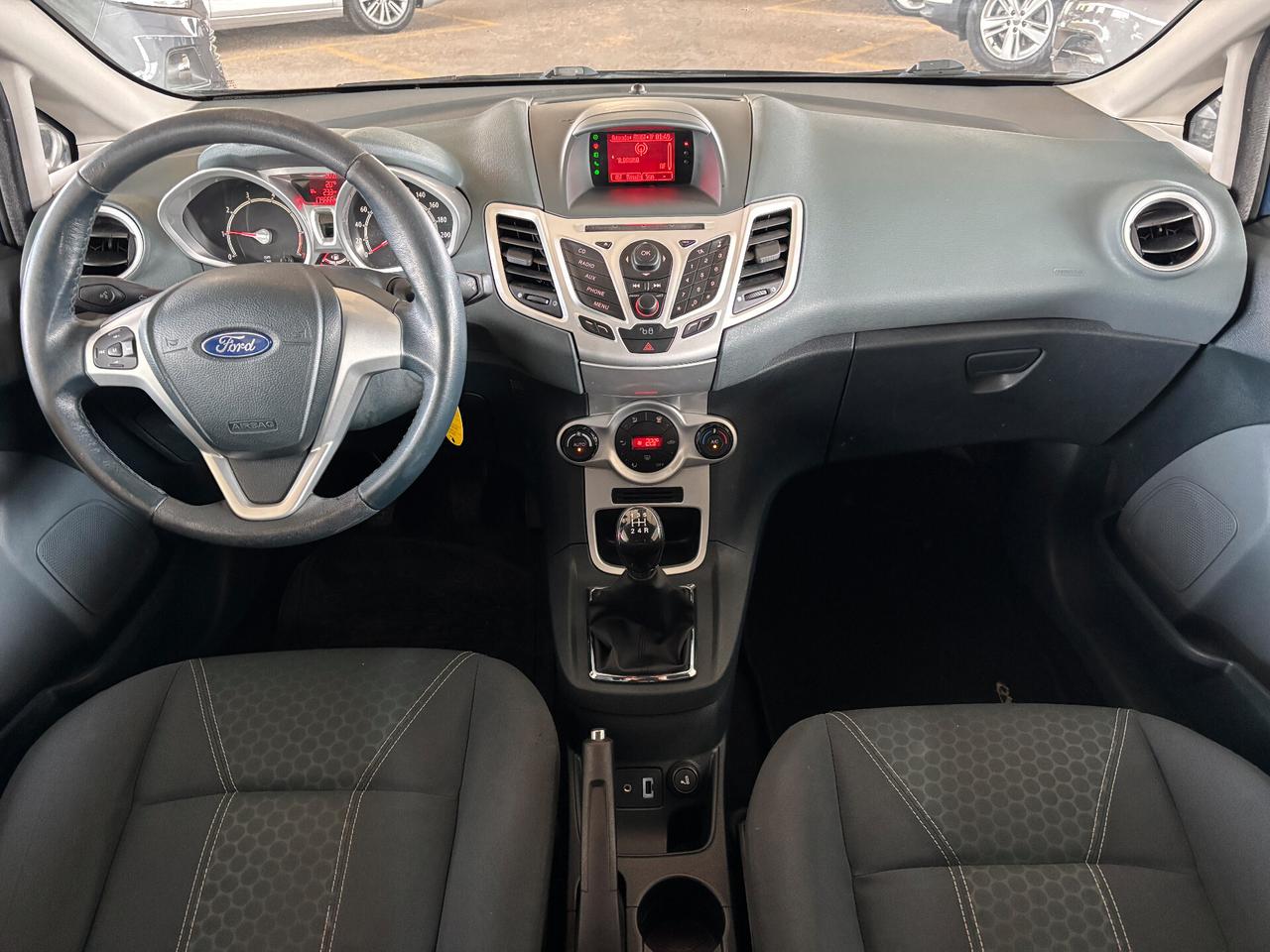 Ford Fiesta 1.2 60KW 82CV 3 porte Titanium NEOPATENTATO