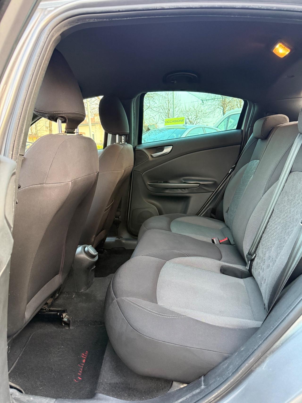 Alfa Romeo Giulietta 1.6 JTDm-2 105 CV Exclusive