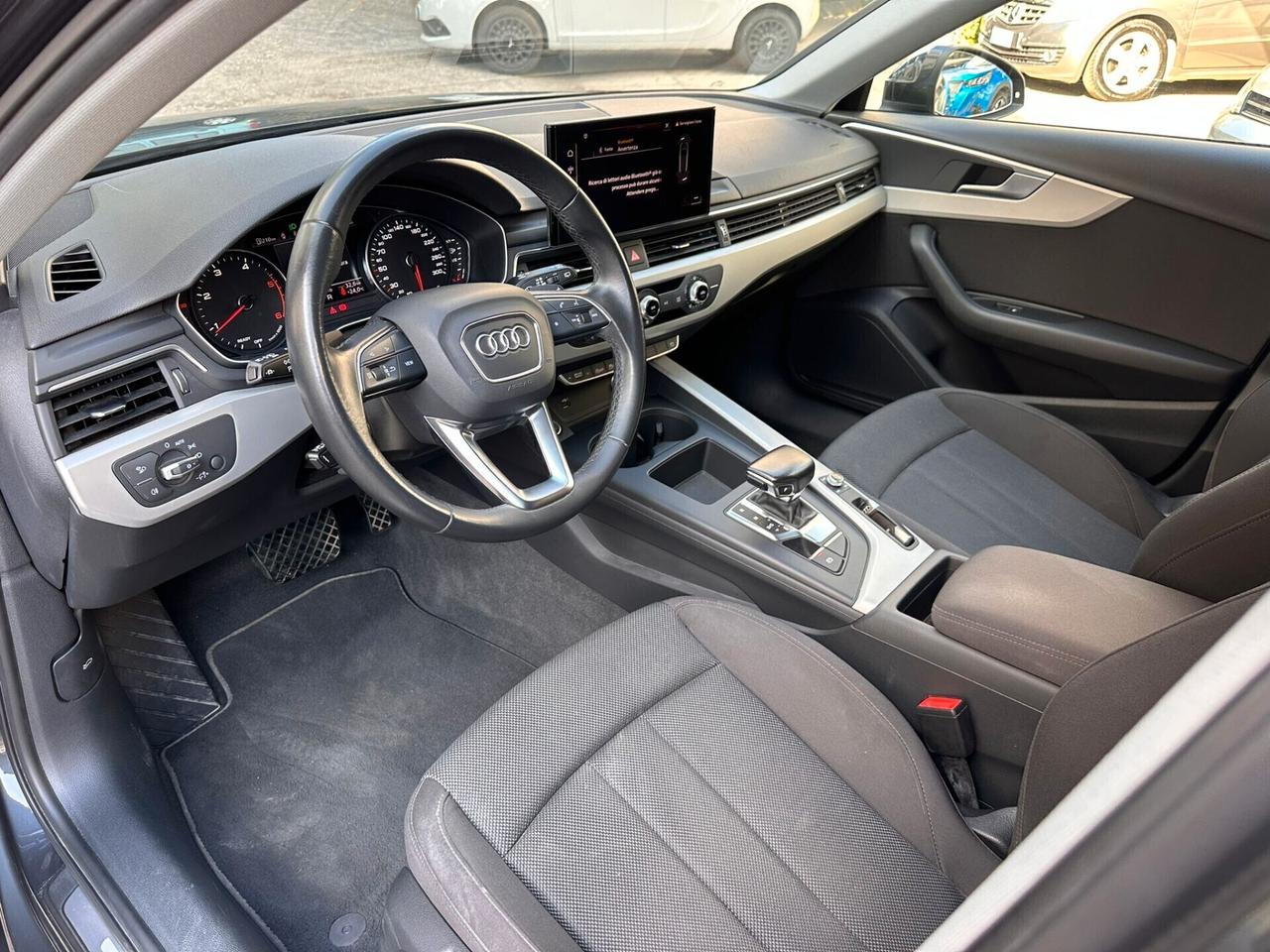 Audi A4 Avant 35 TDI/163 CV S tronic Business Advanced