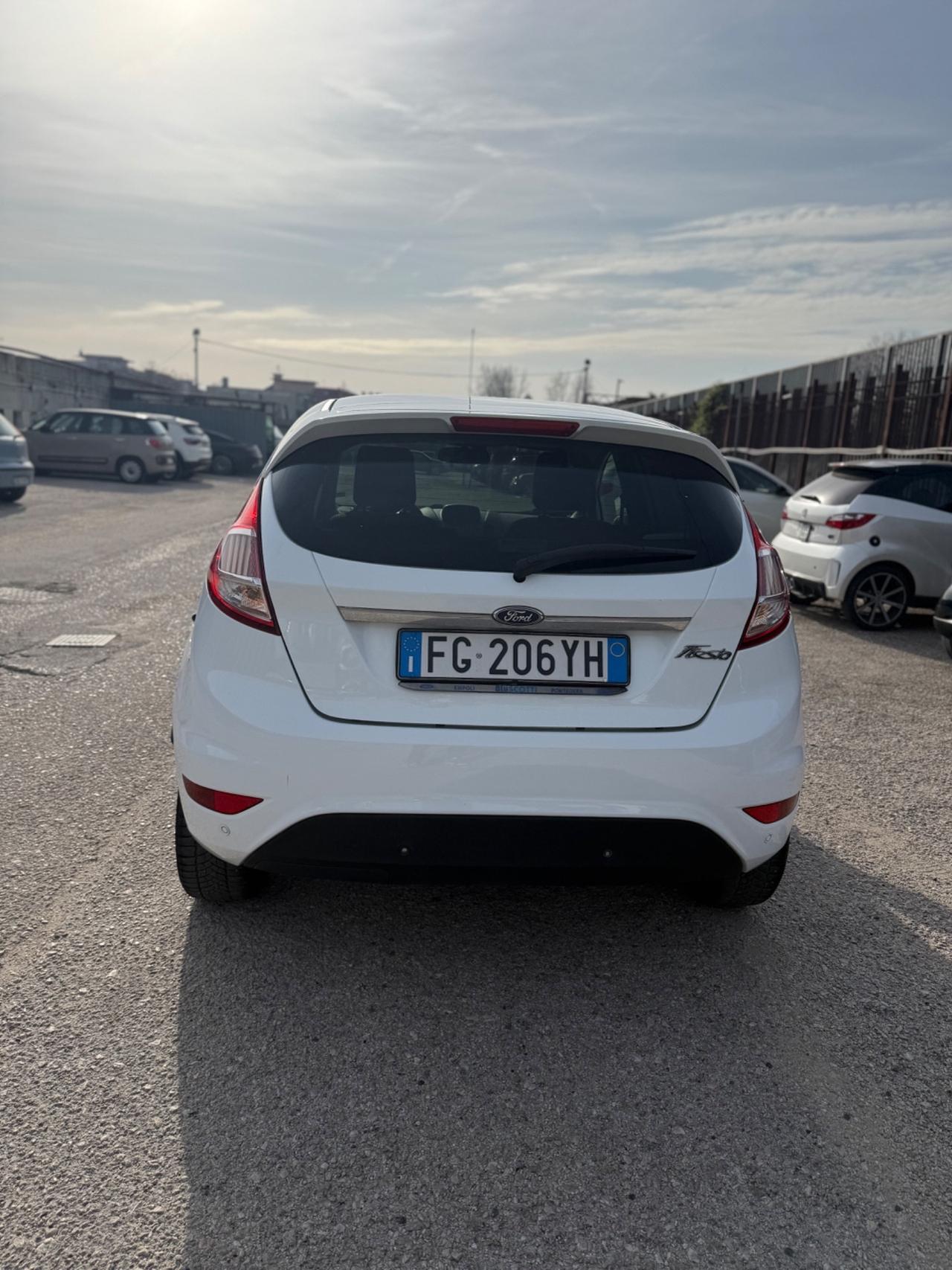 Ford Fiesta 1.4 5p. Bz.- GPL Titanium