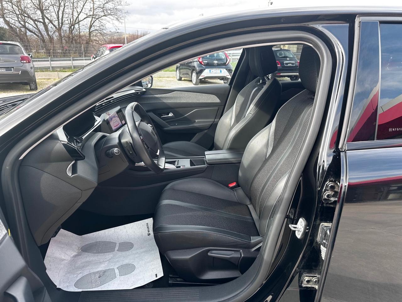 Peugeot 308 BlueHDi 130 S&S EAT8 SW Allure