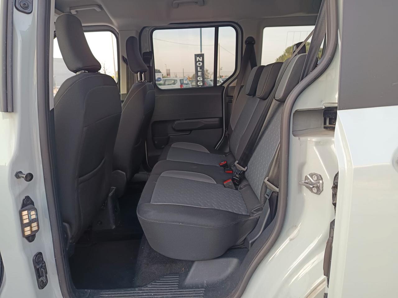 Ford Tourneo Courier 1.0 Titanium Tua a 285€/mese