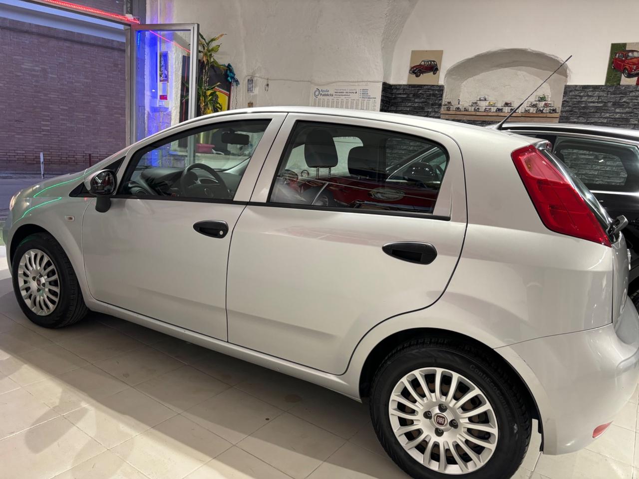 Fiat Punto 1.2 69 cv 5 porte Street GPL