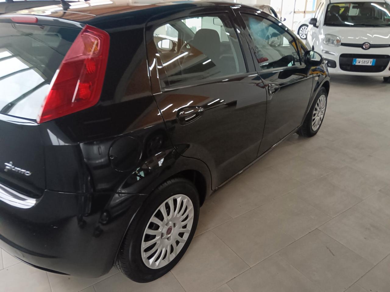 Fiat Grande Punto 1.3 MJT 75 CV 5 porte Dynamic