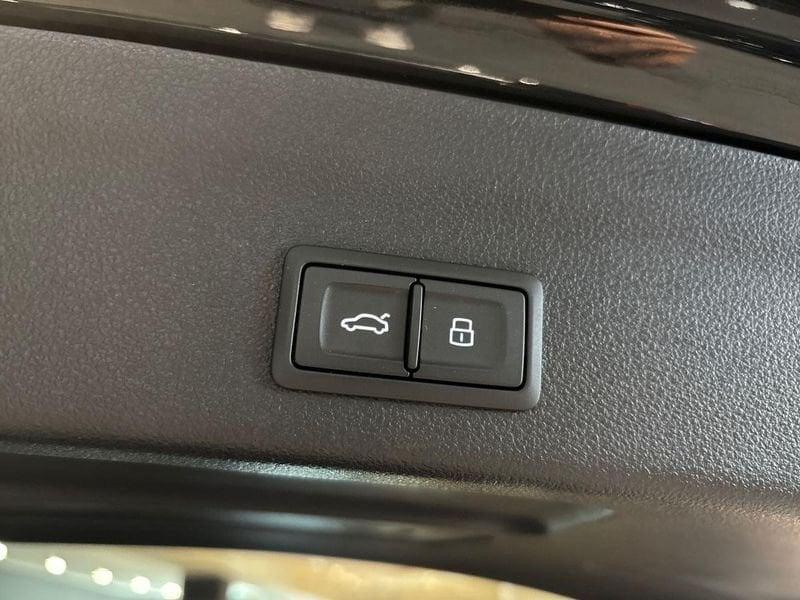 Audi A6 Allroad Quattro A6 Allroad 40 2.0 tdi mhev 12V Business Advanced quattro 204cv s-tronic