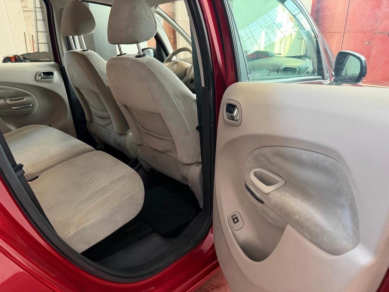 Citroen C3 Picasso 1.6 VTi 120 Exclusive Style neopat