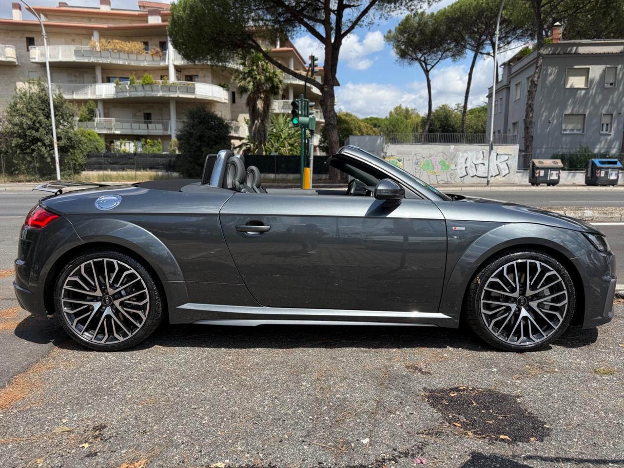 Audi TT Roadster 45 TFSI S tronic S line