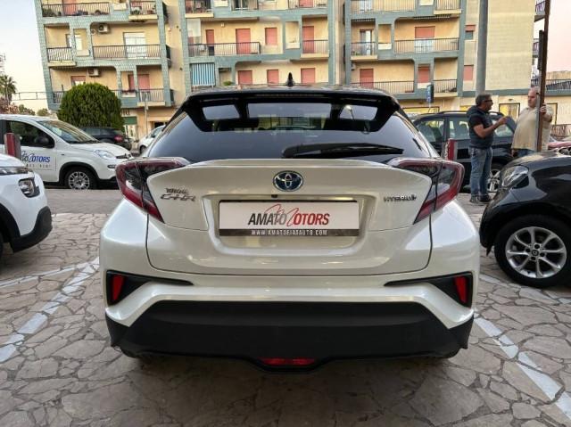 Toyota C-HR 1.8h Style 2wd e-cvt