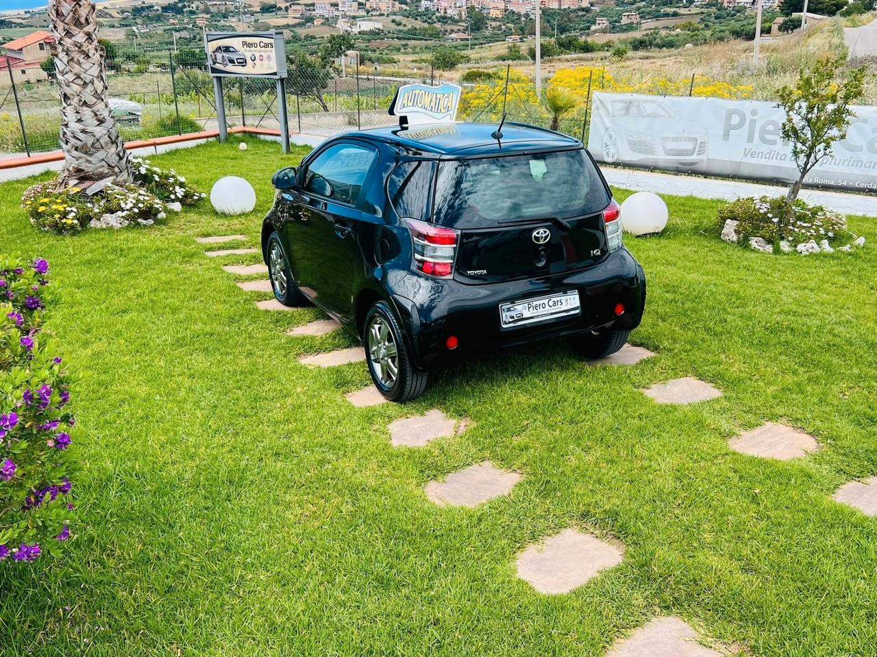 TOYOTA iQ 1.0 BENZINA AUTOMATICA