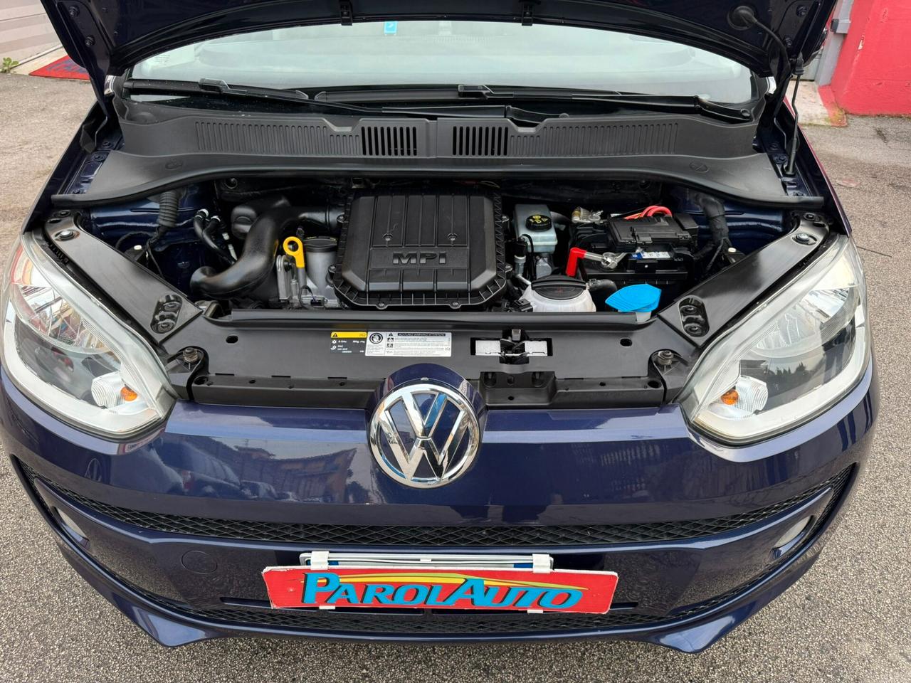 Volkswagen up! 1.0 5p. 75cv BlueMotion ASG - 2016