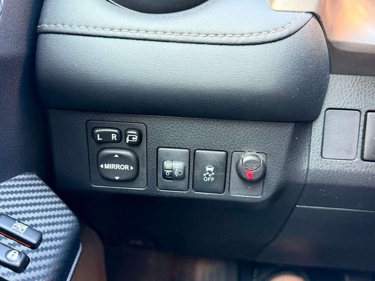 Toyota RAV 4 RAV4 2.0 D-4D 2WD Active