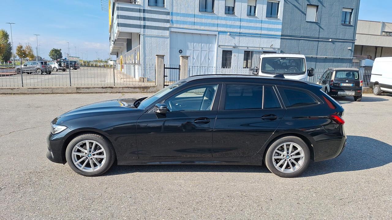 Bmw 320 320d 48V Touring Business Advantage SOLI 70000KM