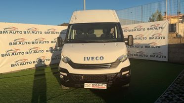 Iveco Daily CAMBIOAUTO MATICO 35S14 2.3 HPT PLM Cabinato