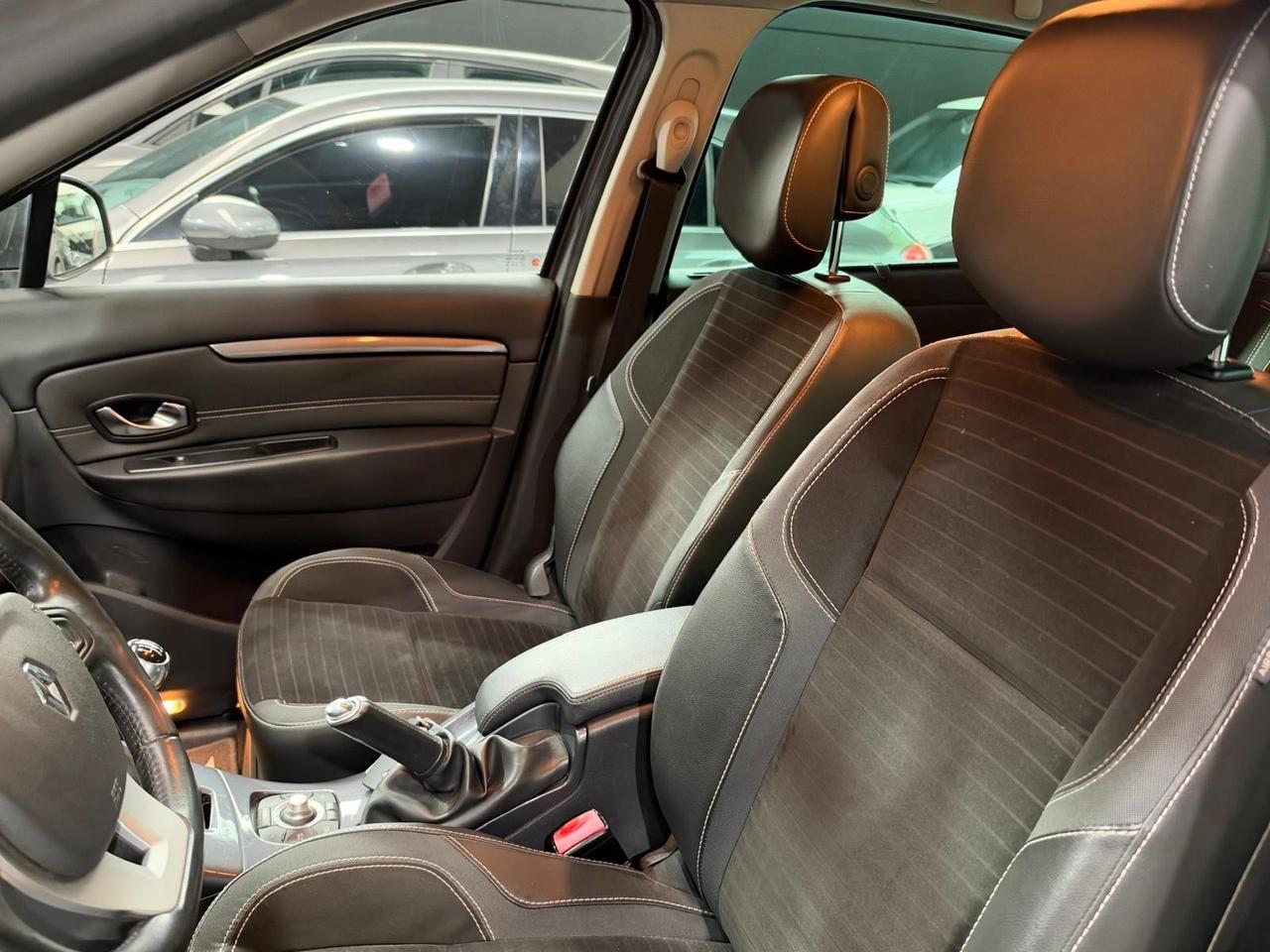Renault Scenic XMode Cross Diesel Neopatentati