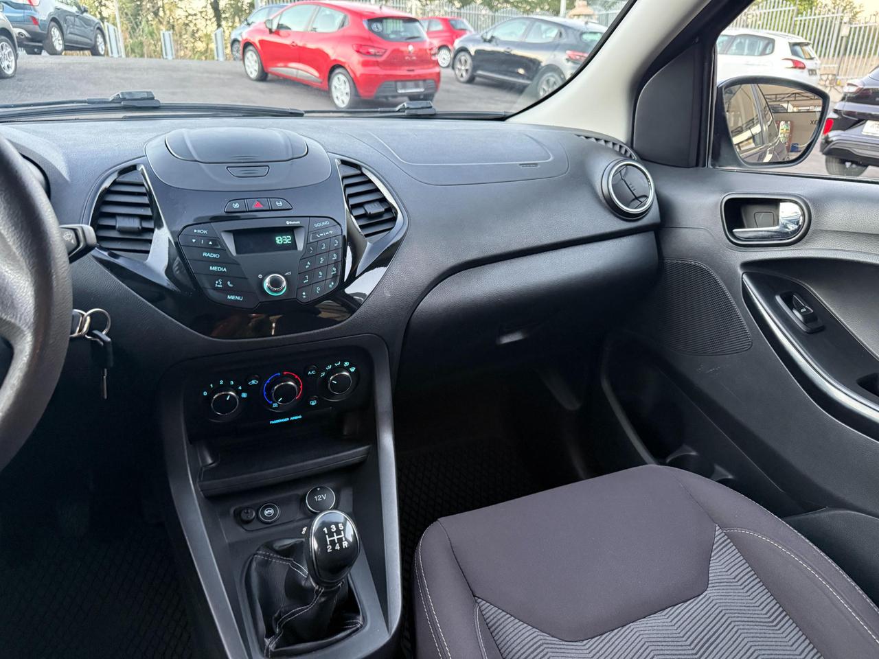 Ford Ka Plus Ka + 1.2 70cv