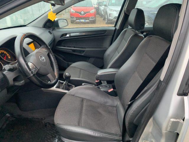 OPEL Astra 1.6 16V Twinport 5 porte Club