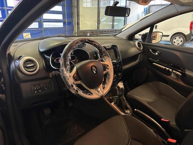 RENAULT Clio 1.2 75CV 5 porte Costume National