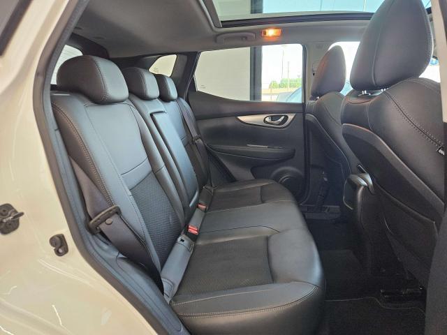 Nissan Qashqai 1.5 dci Tekna 110cv /tetto panoramico/telecamera