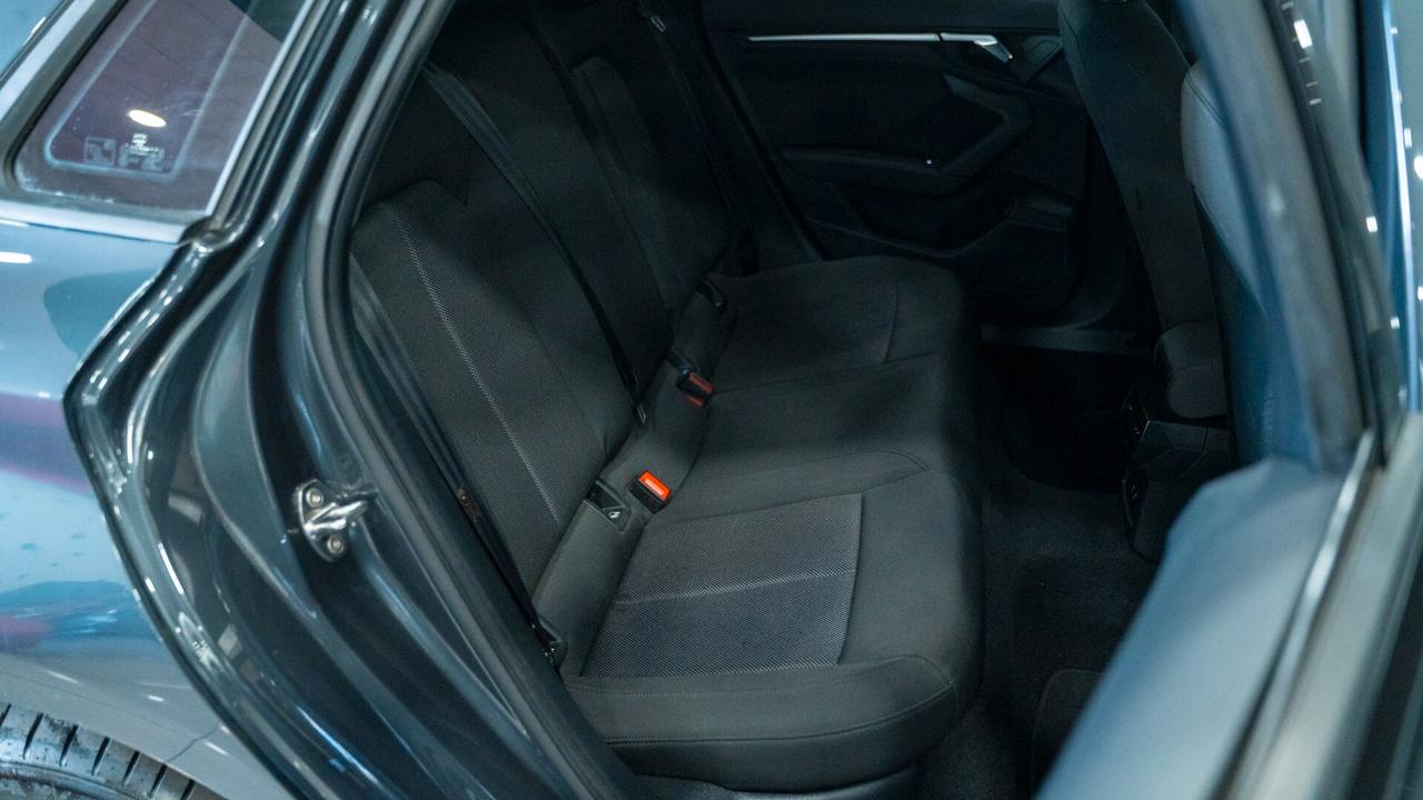 Audi A3 SPB 30 TDI S TRONIC SPORT XENO NAVI FULL OPTIONAL