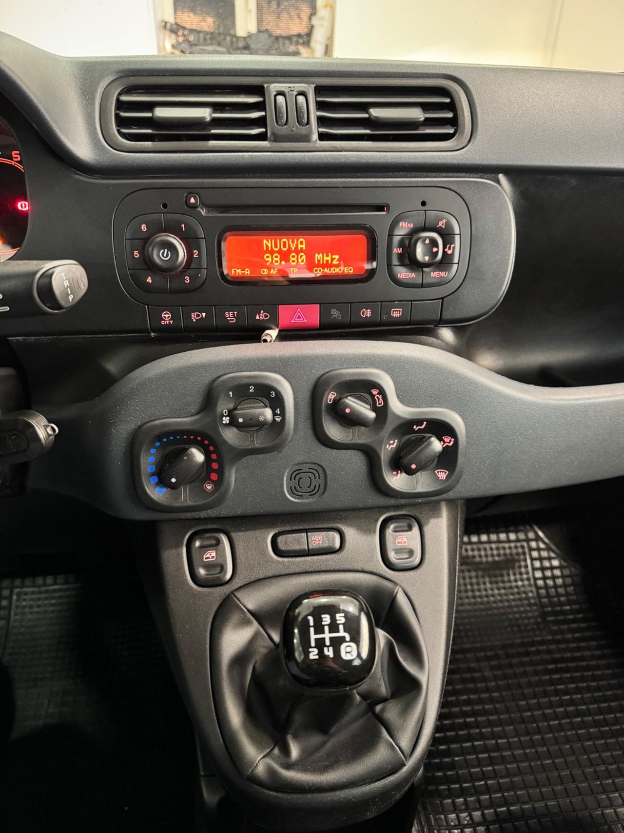 FIAT PANDA LOUNGE 1.2 BENZINA