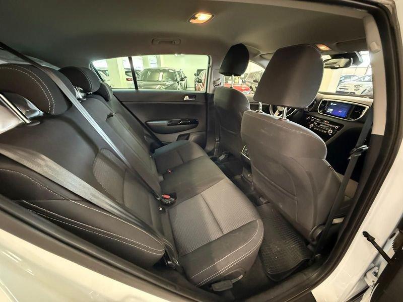 KIA Sportage 1.6 CRDI 136 CV 2WD Mild Hybrid Style TECNO PACK