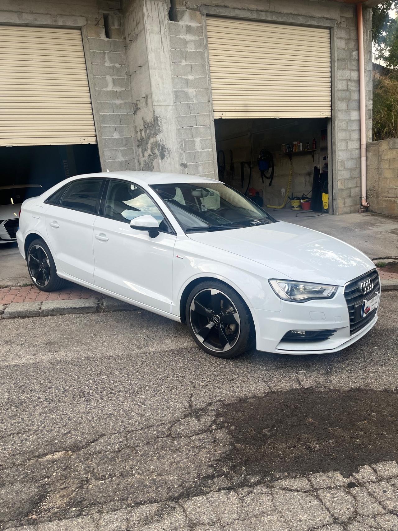 Audi A3 Sedan 2.0 TDI Sport quattro edition