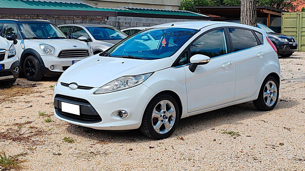 Ford Fiesta 1.2 82 CV 5 porte Titanium