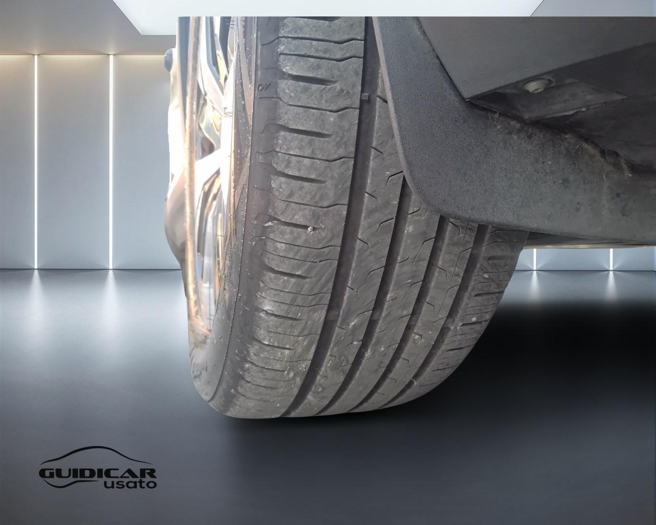 VOLVO XC40 2023 - XC40 1.5 t2 Core auto