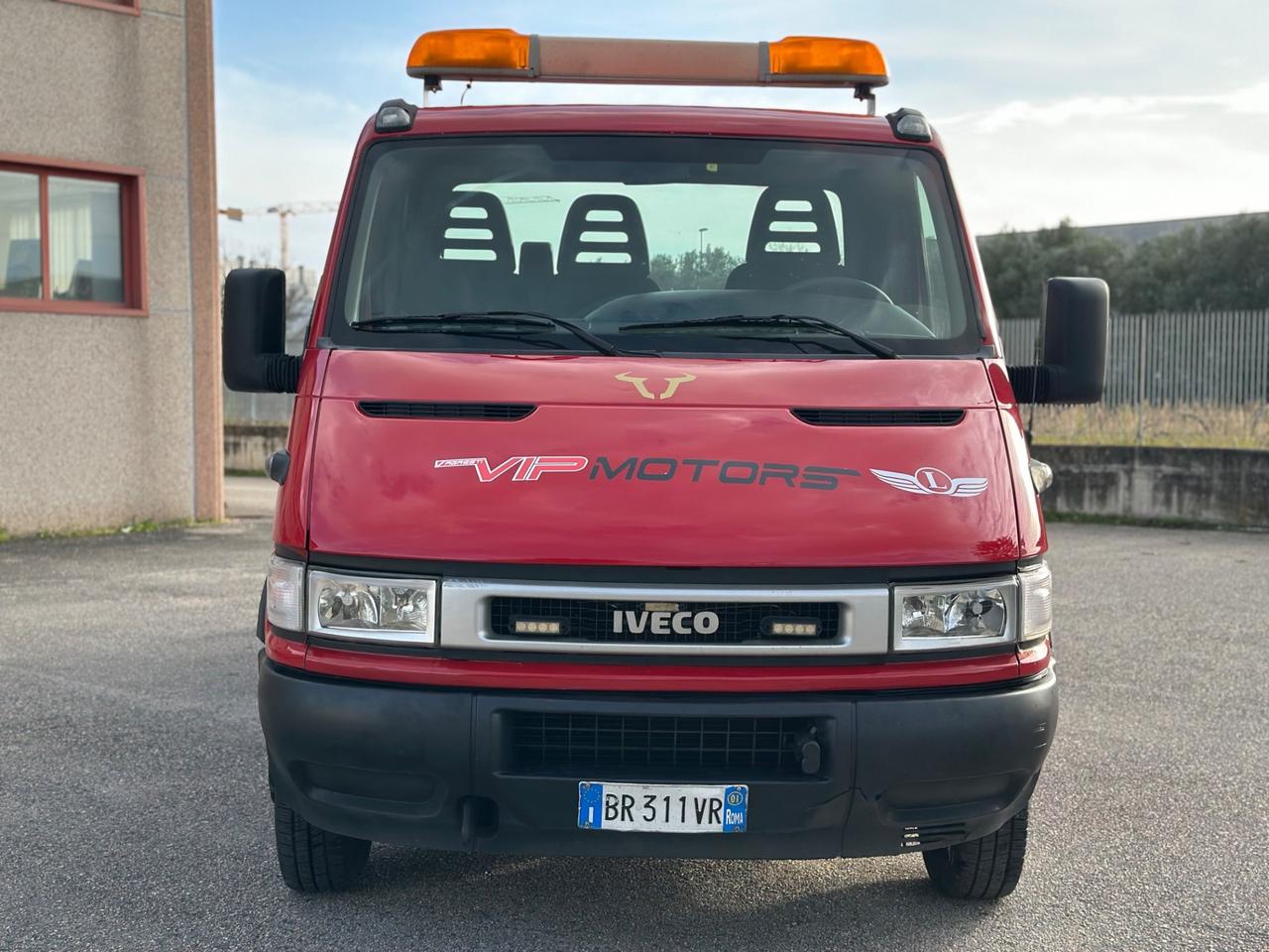 IVECO DAILY CARRO ATTREZZI 2.8 DIESEL 125CV PATENTE B 35Q SCARRABILE