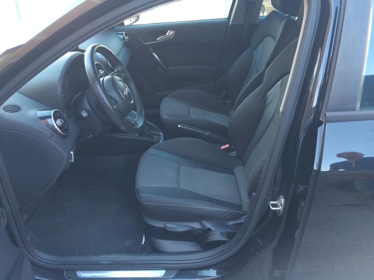 2012 Audi A1 SPB 1.6 TDI Ambition tagliandata piu garanzia !