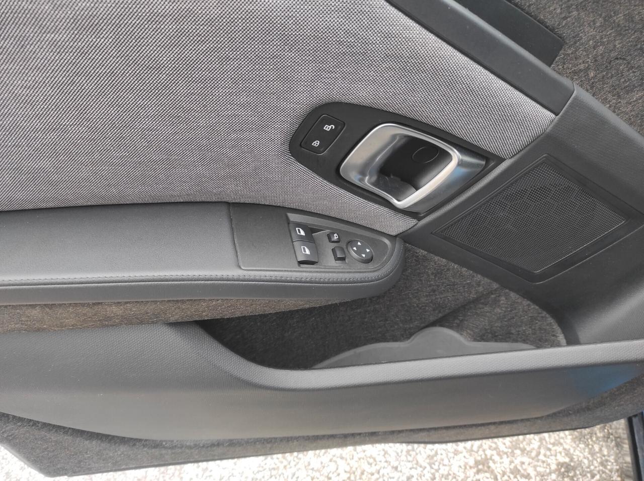 Bmw i3 i3Berlina 2 volumi