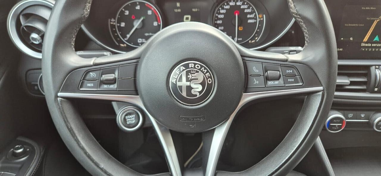 Alfa Romeo Giulia Mj 150CV Bus.-km82.000-Uniprip.