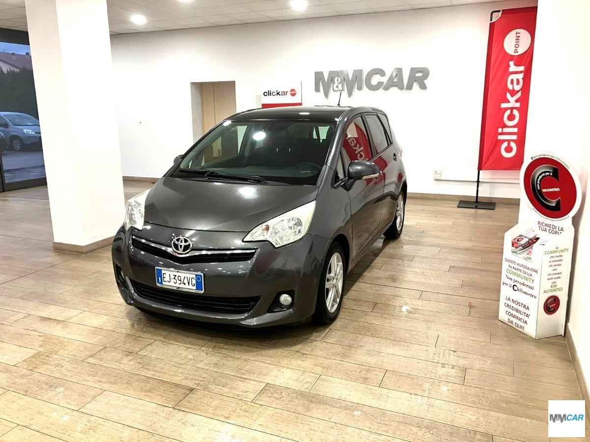TOYOTA - Verso - 1.4D MT Active