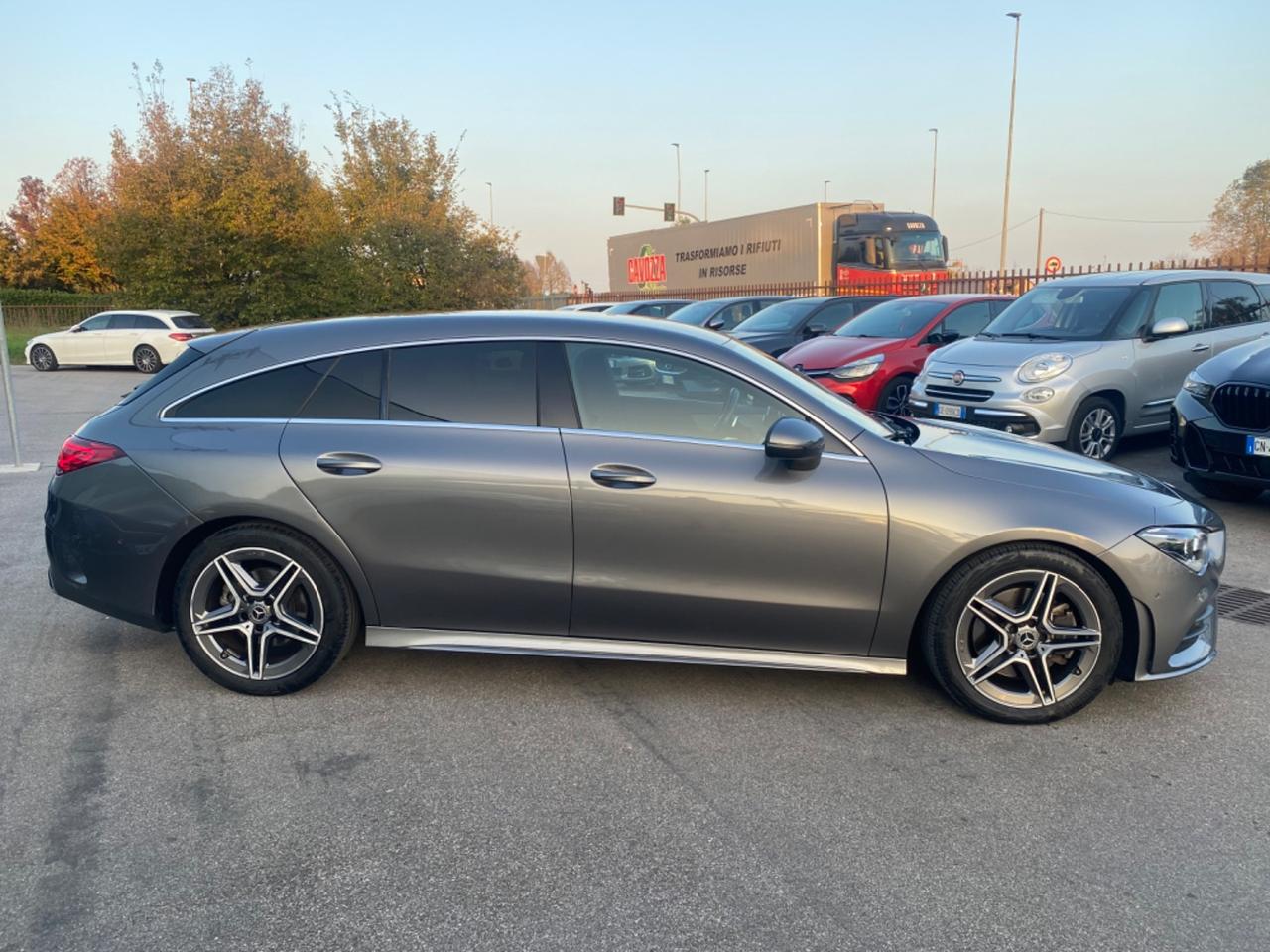 Mercedes CLA 200d Automatic Shooting Brake Premium AMG