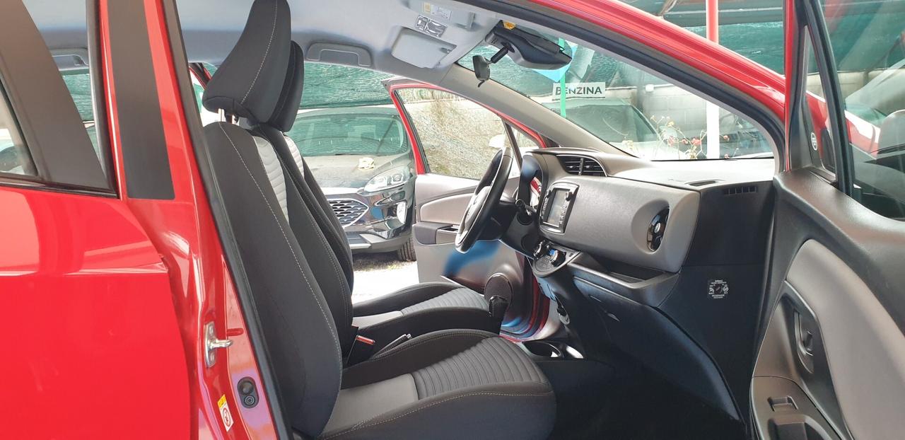 TOYOTA YARIS 1.5 BENZINA/IBRIDA 2019 GARANZIA CASA TOYOTA