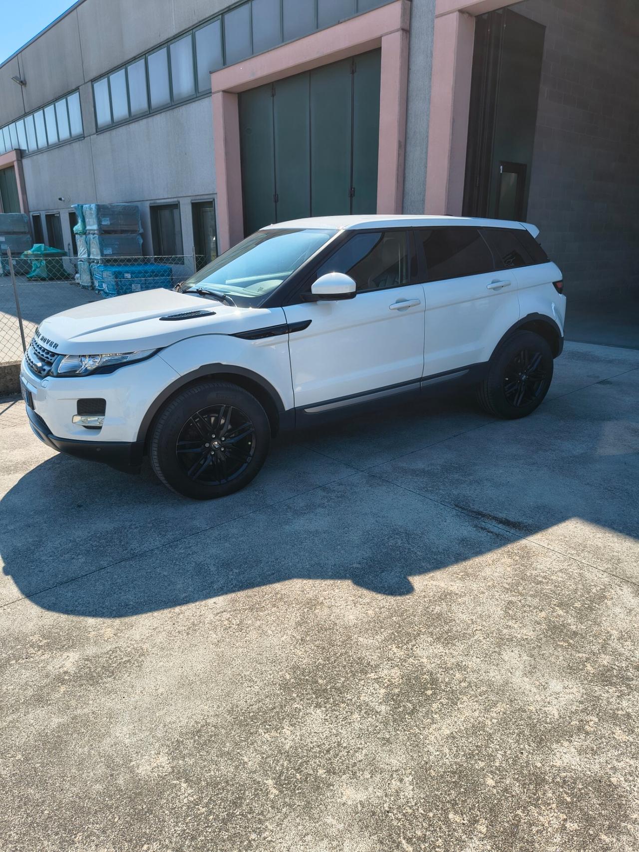 Land Rover Range Evoque 2.2 Sd4 5p. Pure Tech Pack