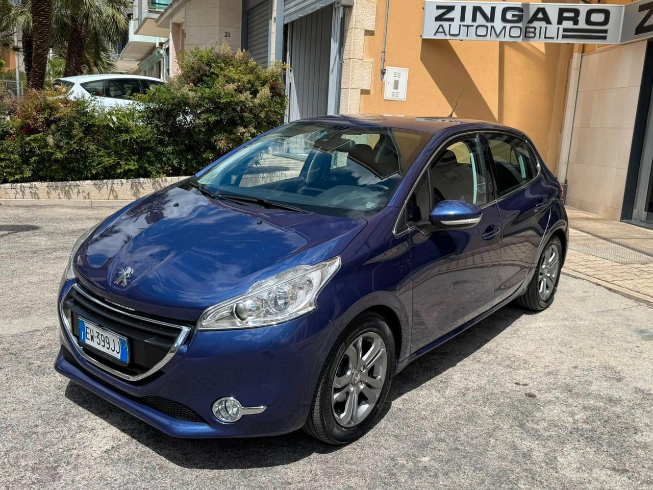 PEUGEOT 208 1.4 HDI 68 CV. ALLURE NAVI CERCHI