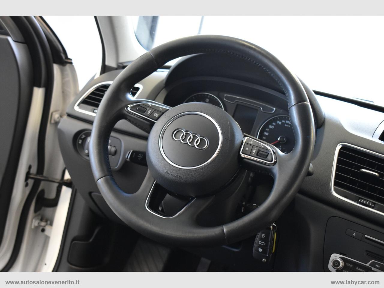 AUDI Q3 2.0 TDI 120CV Business