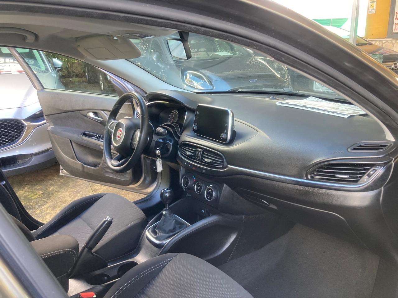 Fiat Tipo 1.6 Mjt S&S 5 porte Lounge